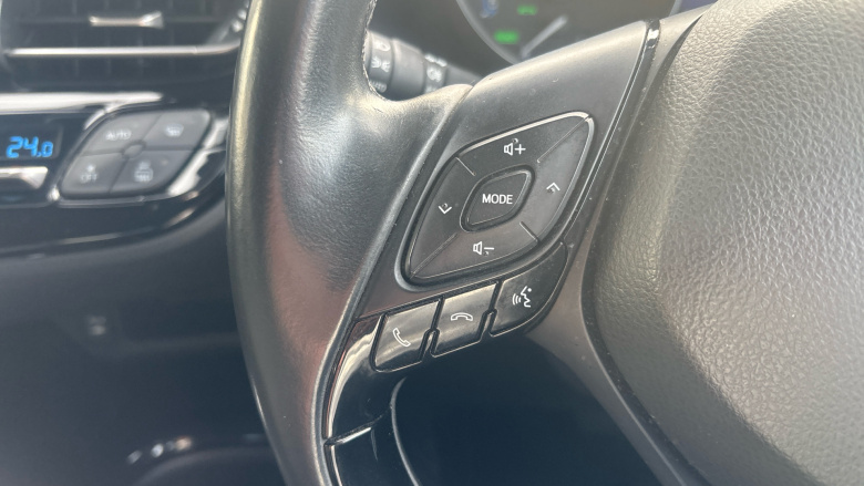 Toyota C-HR 1.8 Hybrid Dynamic 5dr CVT Hybrid Hatchback